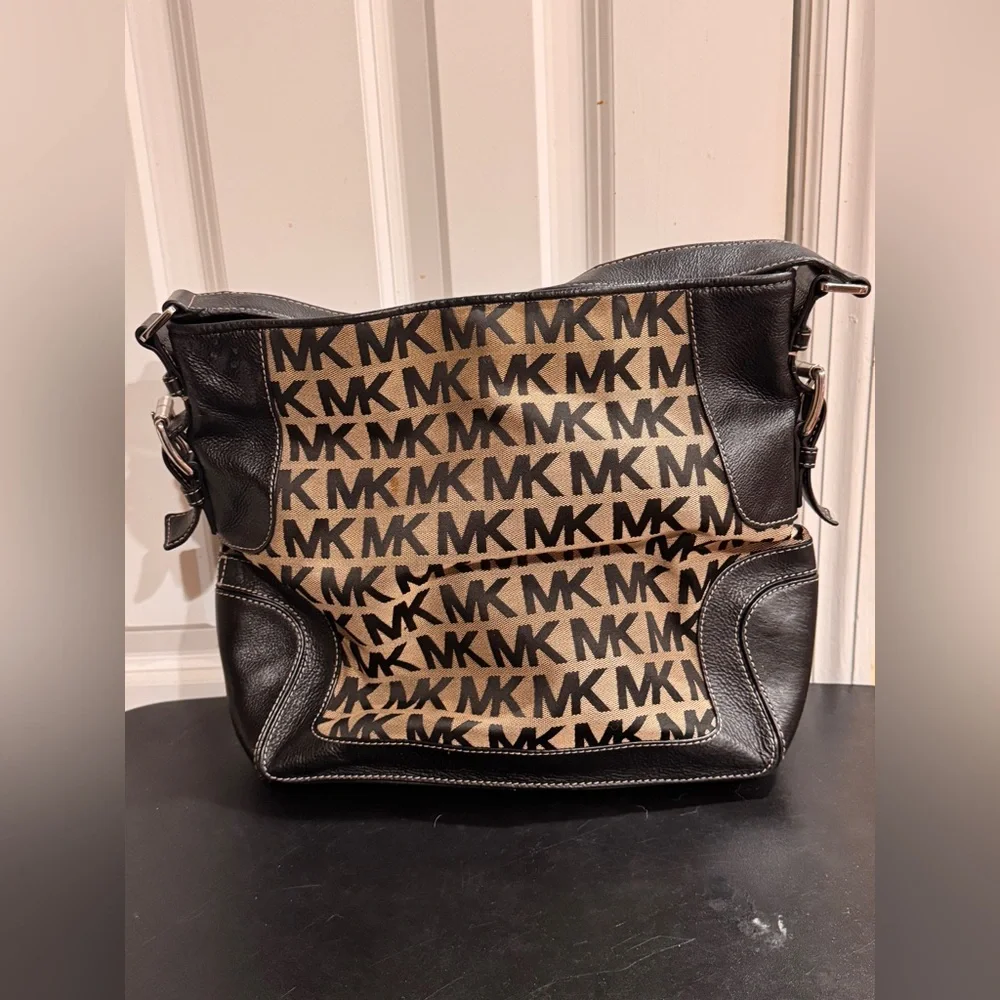 Michael Kors Black and tan Shoulder Bag